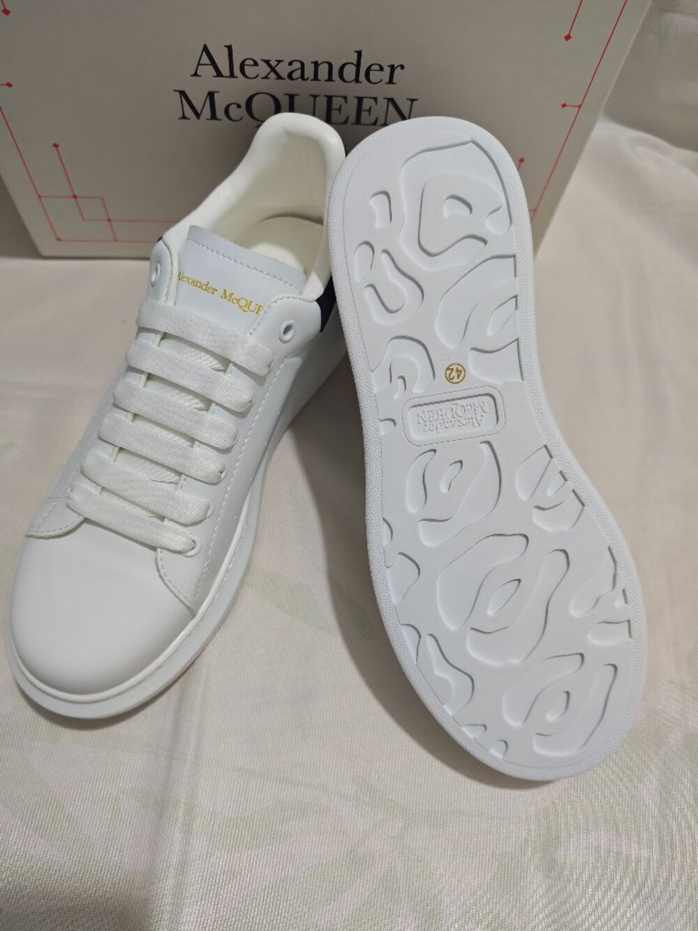White Alexander McQueen Oversized Platform Sneakers Men - Picture 5 of 9